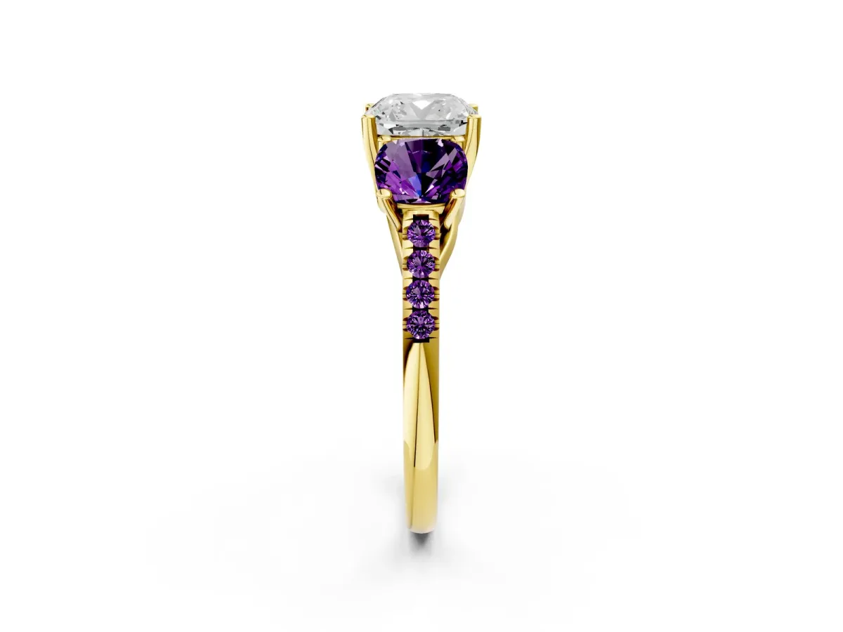 Three-Stone Cushion Cut Diamond Ring with Round Amethyst Pavé Band and Prong Setting Yellow gold