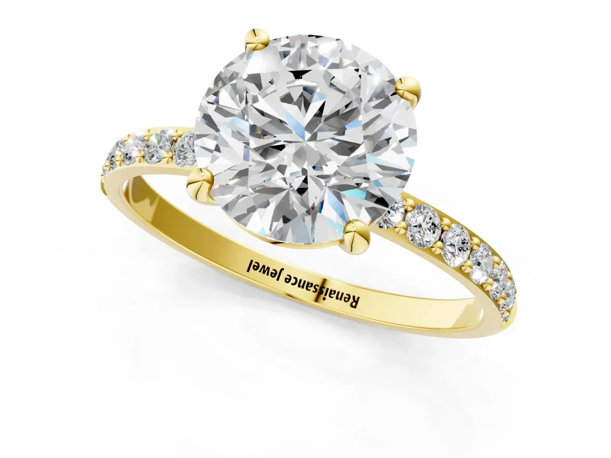 Round Cut Diamond Solitaire Ring with Round Pavé Band and Prong Setting Yellow gold
