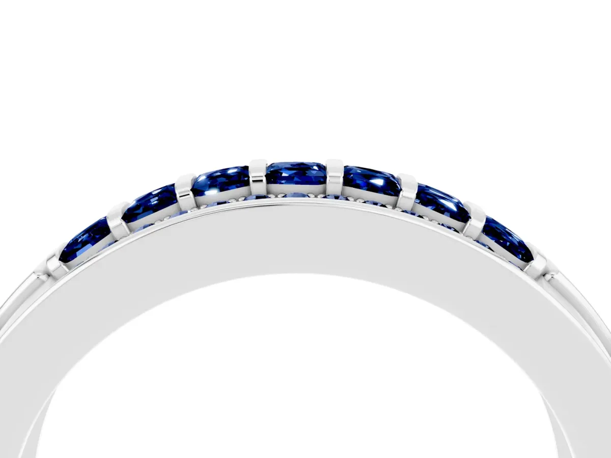 Bar-Set Princess Cut Blue Sapphire Pavé Band White gold
