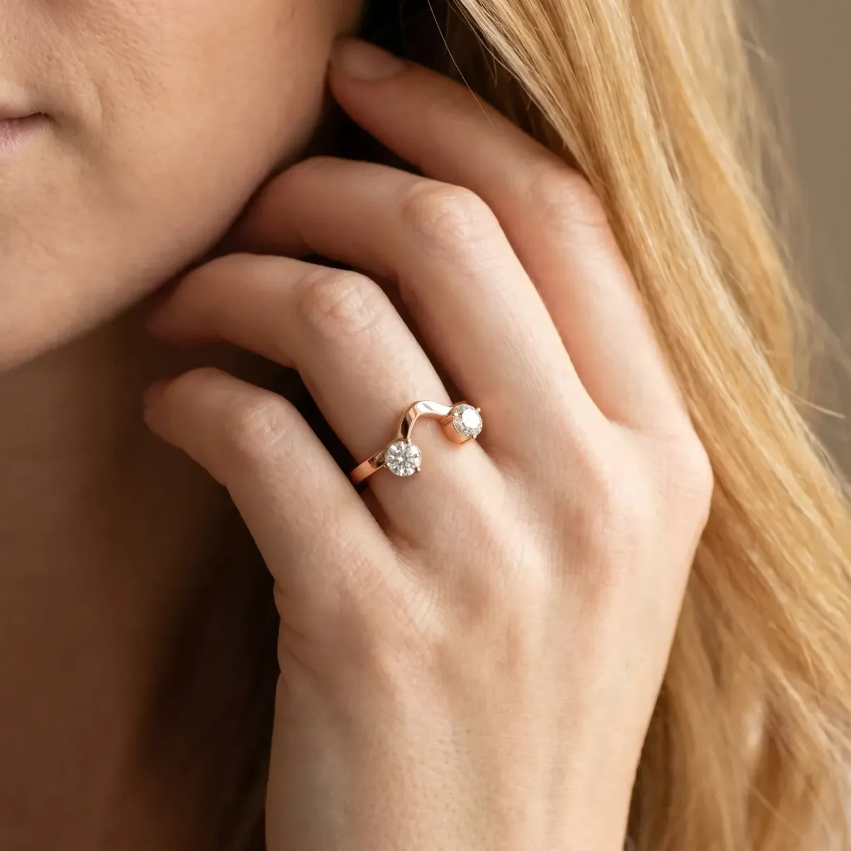Dual Round Diamond Open Band Ring with Prong Setting Rose gold