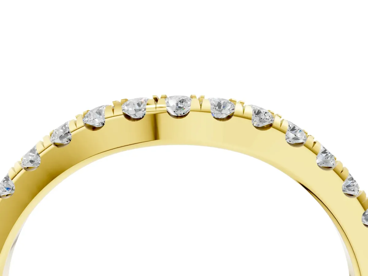 Round Diamond Pavé Curved Eternity Band with Shared Prong Setting Yellow gold