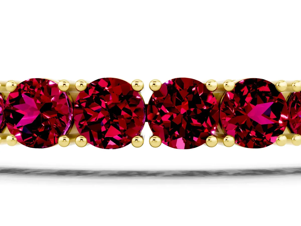 Round Brilliant Garnet Tennis Bracelet with Prong Setting Yellow gold