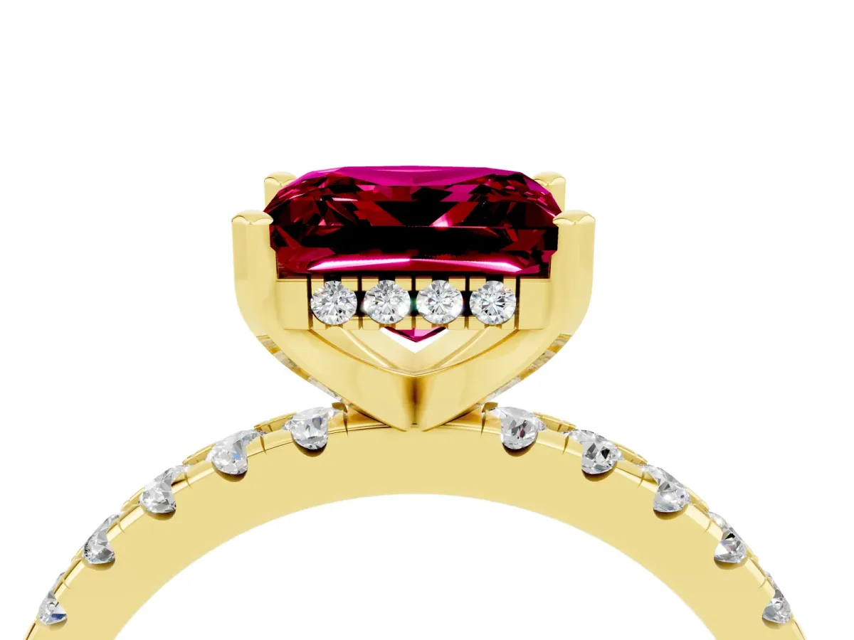 Princess Cut Garnet Solitaire Ring with Round Pavé Band and Four-Prong Setting Yellow gold