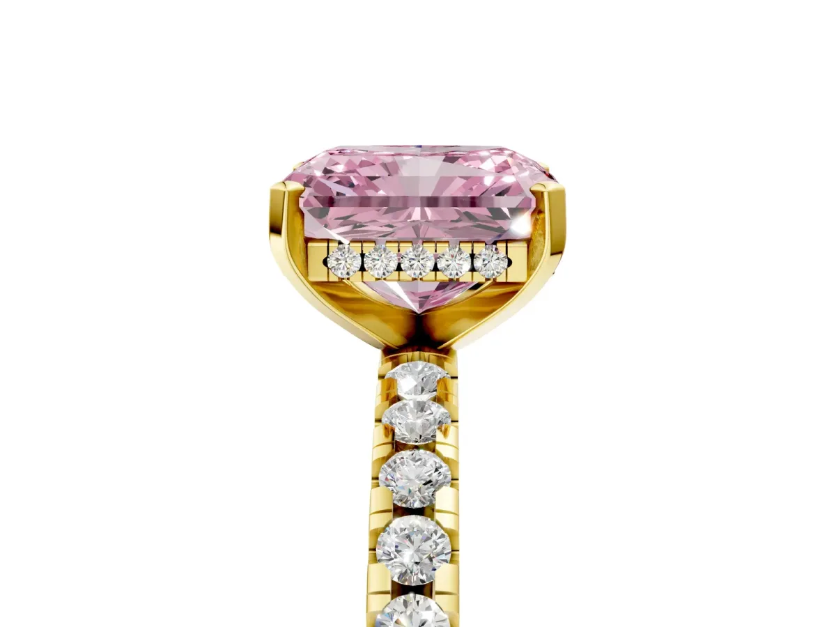 Fancy Pink Radiant Cut Diamond Solitaire Ring with Round Pavé Band and Four-Prong Setting Yellow gold