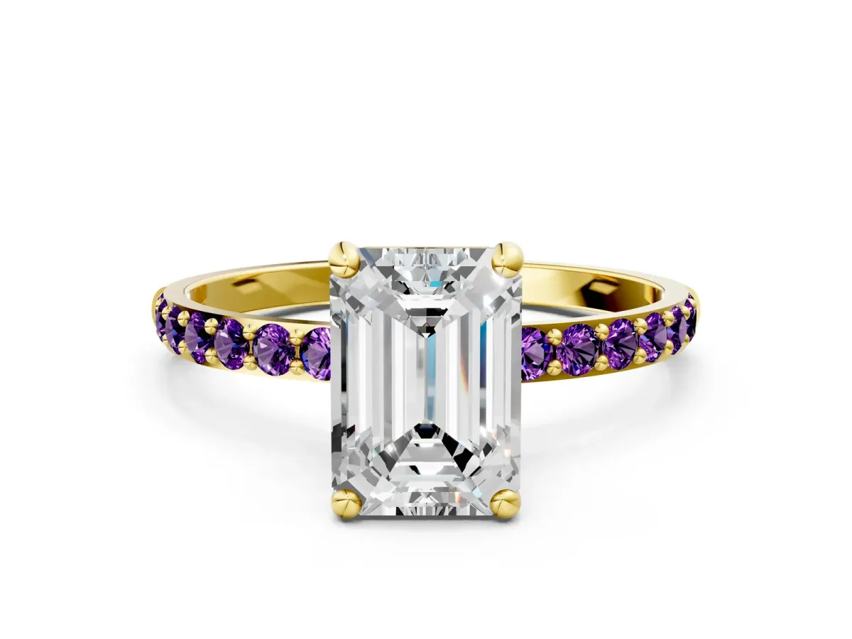 Emerald Cut Diamond Solitaire Ring with Round Amethyst Pavé Band and Prong Setting Yellow gold