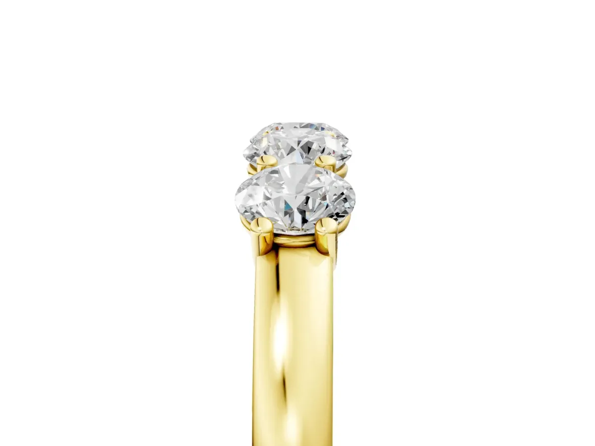 Four-Stone Round Diamond Prong-Set Band Yellow gold