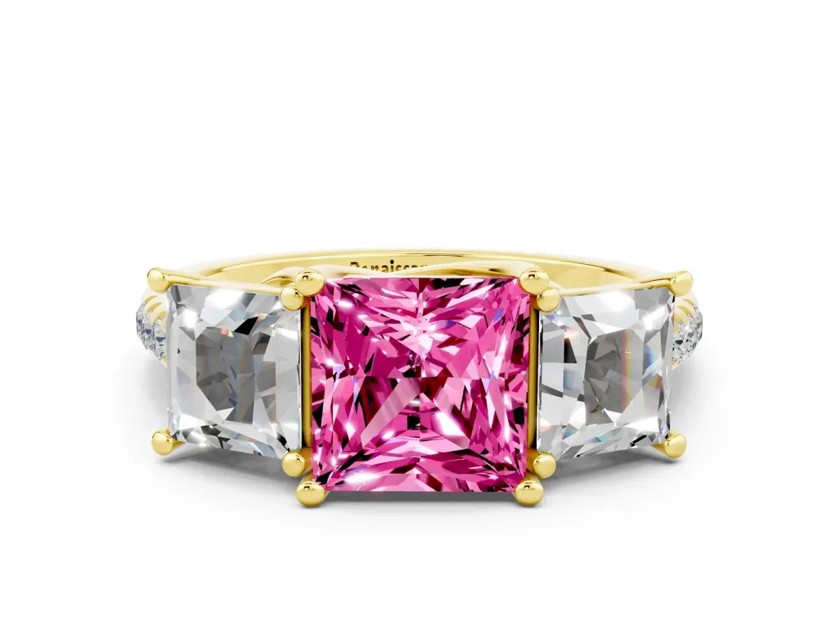 Three-Stone Princess Cut Pink Sapphire Ring with Round Pavé Band and Prong Setting Yellow gold