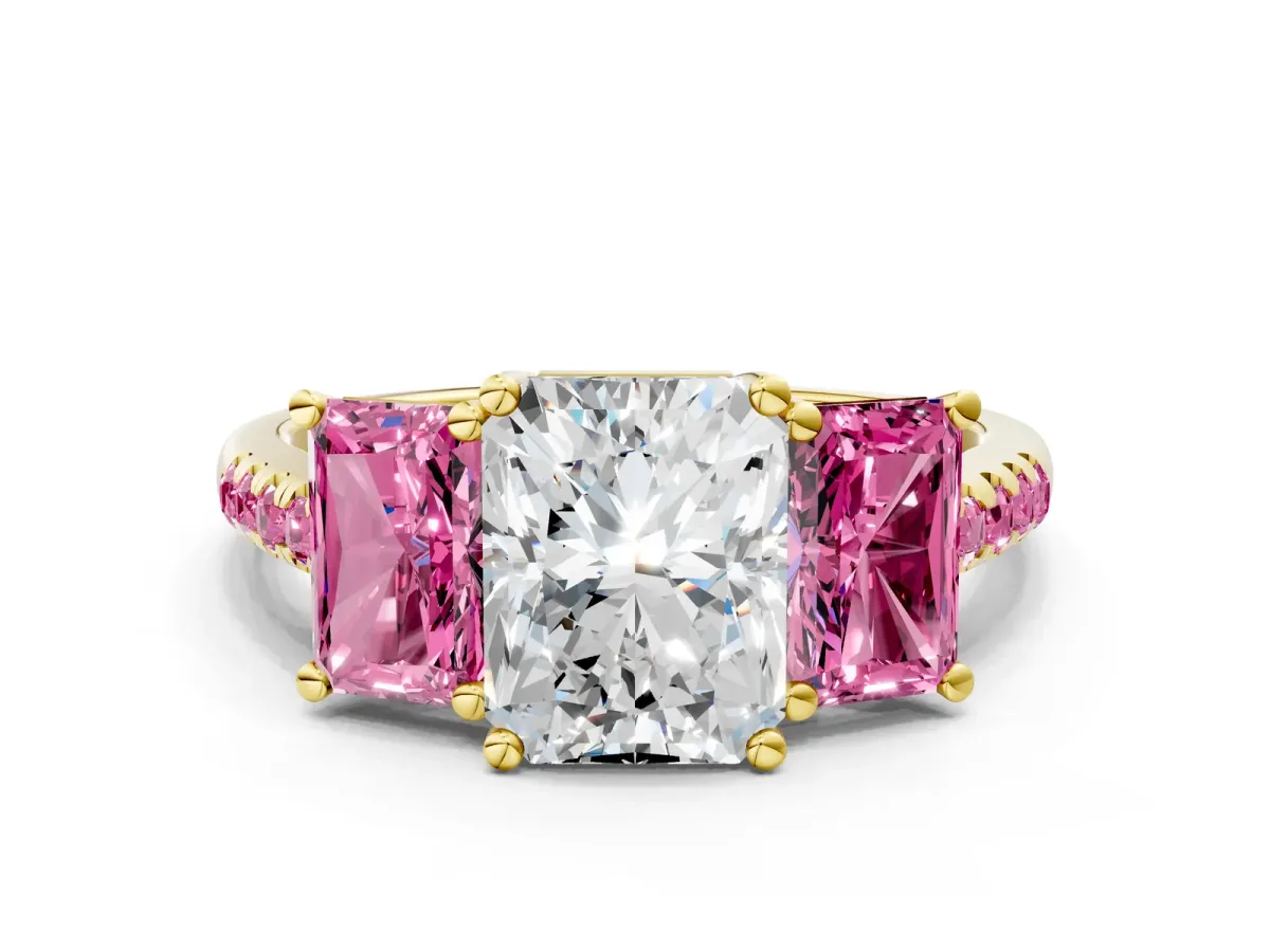 Three-Stone Radiant Cut Diamond Ring with Round Pink Sapphire Pavé Band and Prong Setting Yellow gold