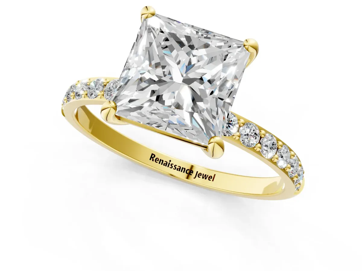 Princess Cut Diamond Solitaire Ring with Round Pavé Band and Prong Setting Yellow gold