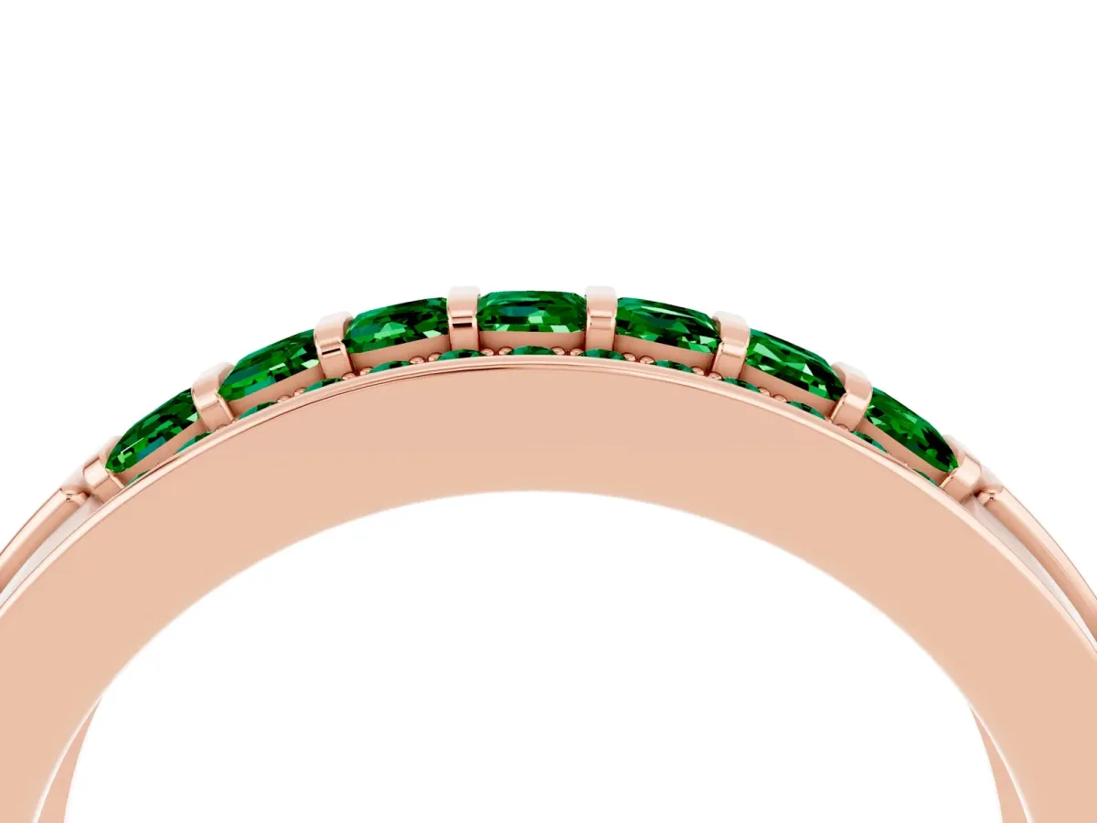 Bar-Set Princess Cut Emerald Pavé Band Rose gold