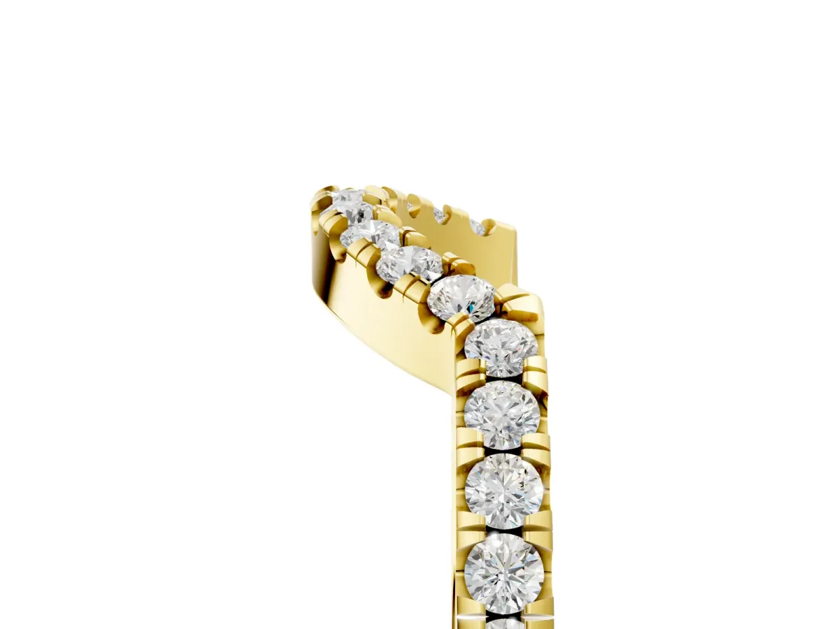 Round Diamond Wavy Eternity Band with Prong Setting Yellow gold