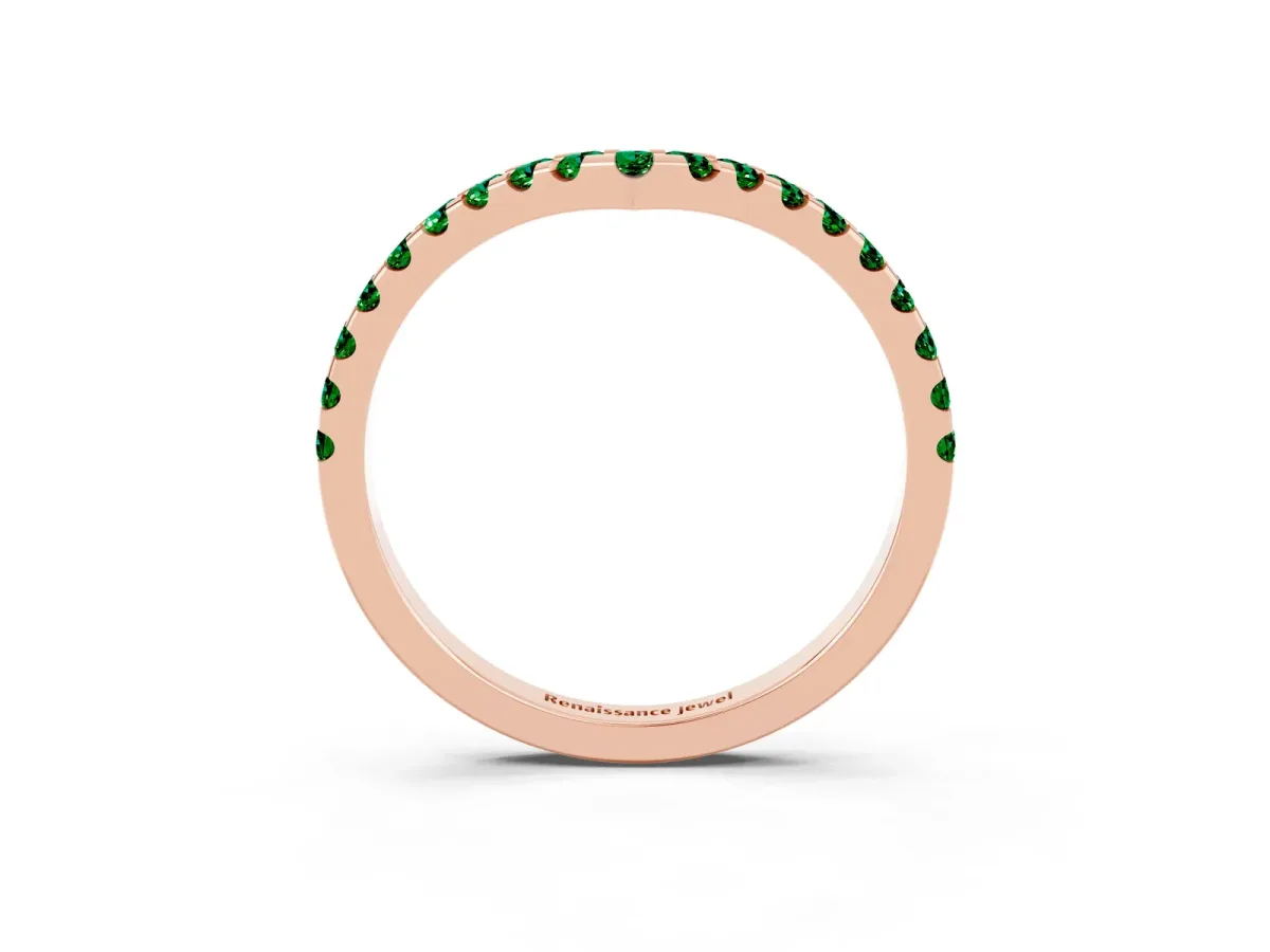 Pavé Round Emerald Chevron Band with Shared Prong Setting Rose gold