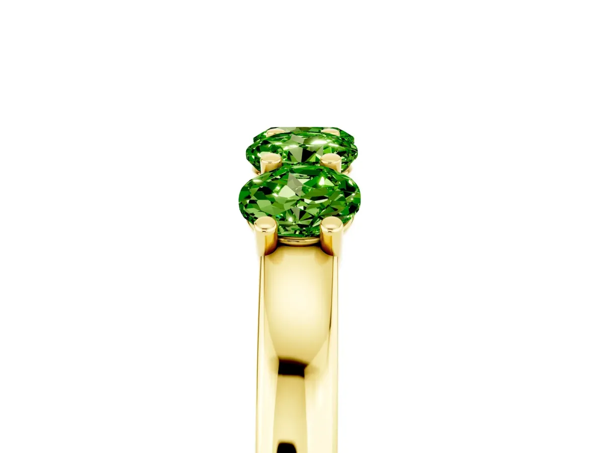 Four-Stone Round Peridot Prong-Set Band Yellow gold