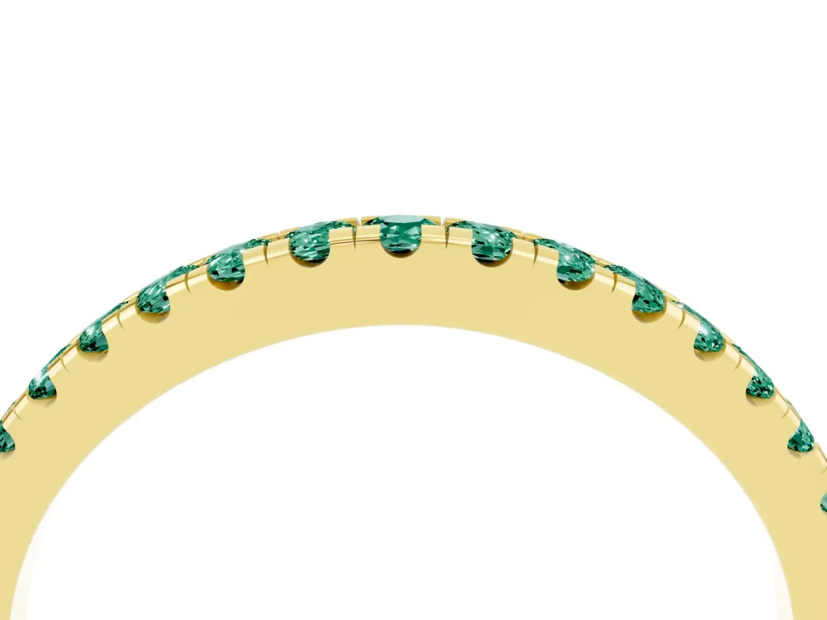Round Green Sapphire Pavé Half Eternity Band with Shared Prong Setting Yellow gold