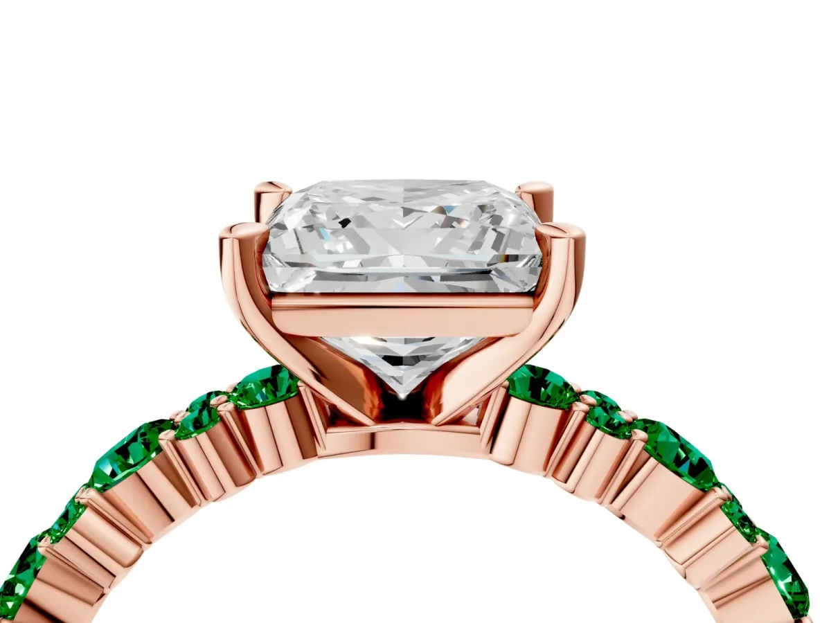 Princess Cut Diamond Side Stone Solitaire Ring with Round Emerald and Four-Prong Setting Rose gold