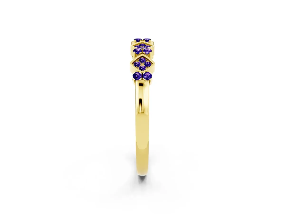 Pavé Cushion Tanzanite Cluster Eternity Band with Prong Setting Yellow gold