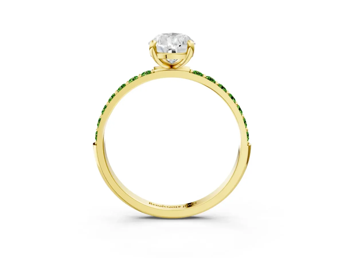 Pear Cut Diamond Solitaire Ring with Round Peridot Pavé Band and Prong Setting Yellow gold