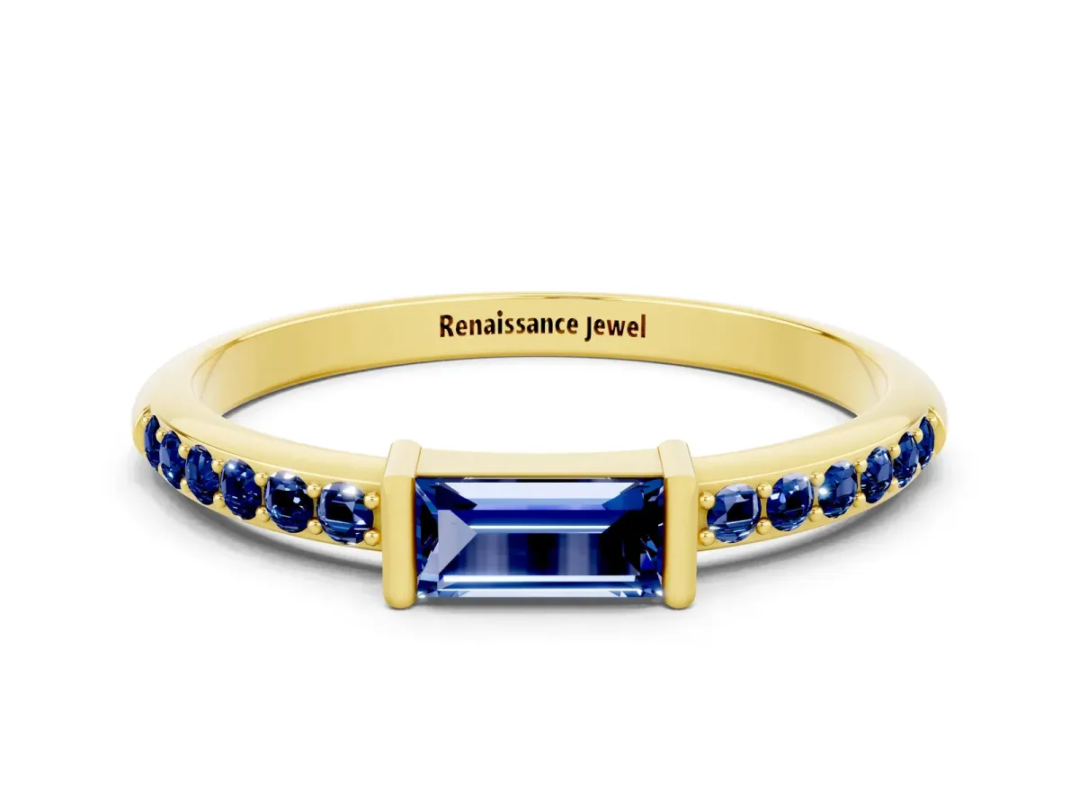 Baguette Blue Sapphire Pavé Band with Bar Setting Yellow gold