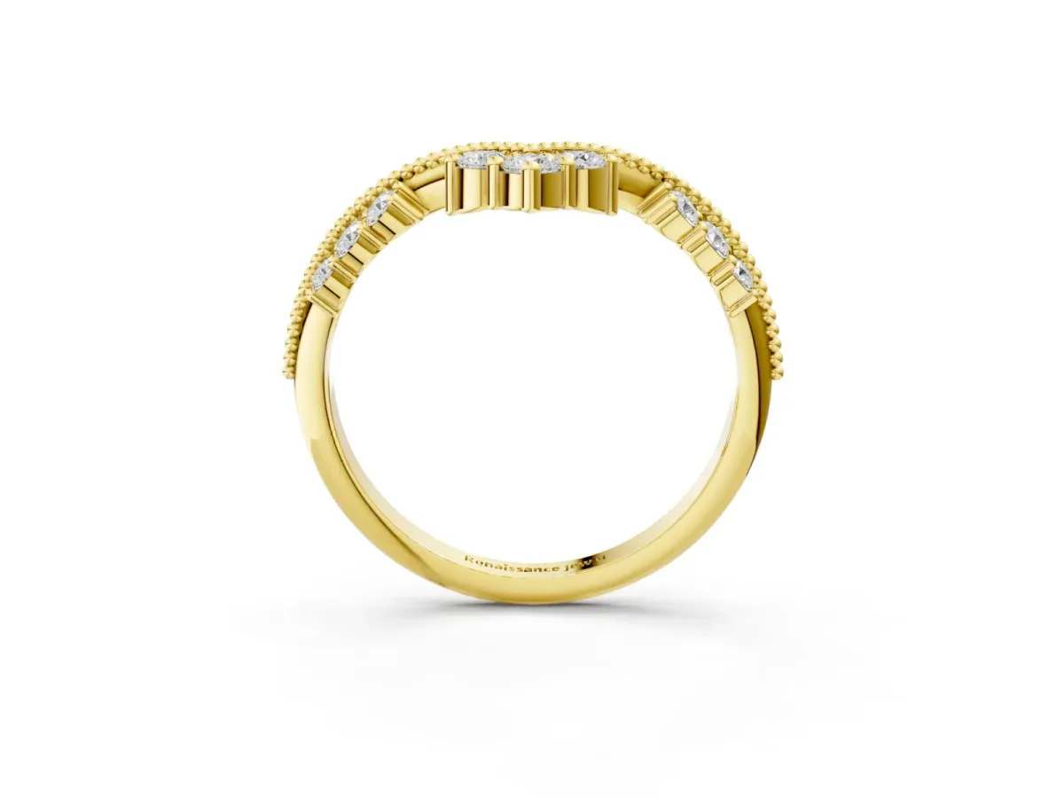 Diamond Chevron Milgrain Band with Round Cut Stones and Prong Setting Yellow gold