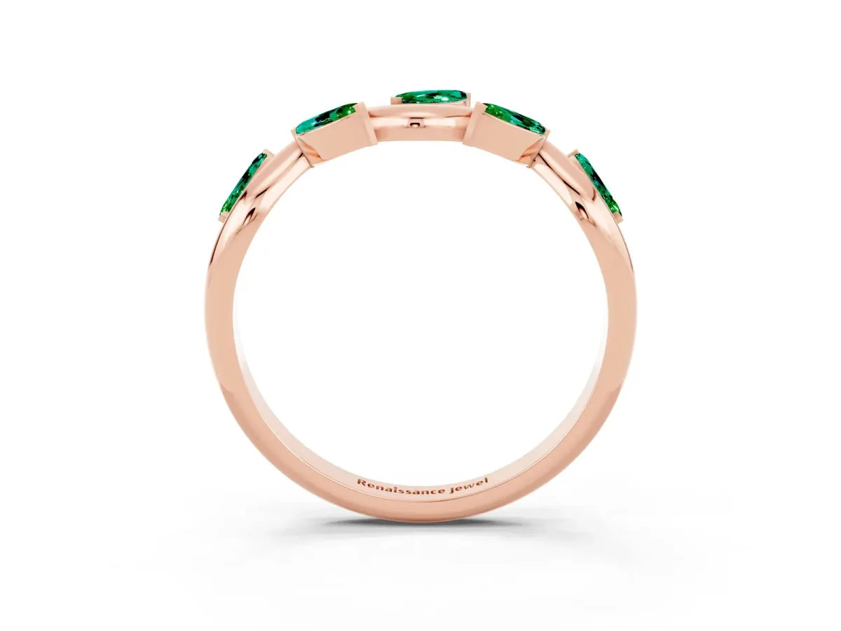 Marquise Emerald Twisted Band with Prong Setting Rose gold