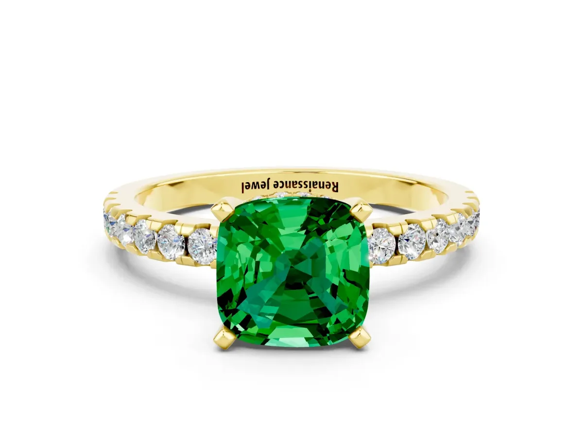 Cushion Cut Emerald Solitaire Ring with Round Pavé Band and Four-Prong Setting Yellow gold