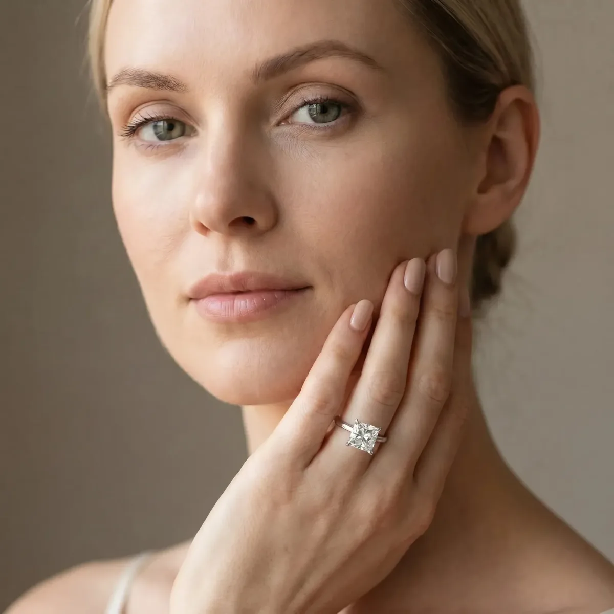 Princess Cut Diamond Solitaire Engagement Ring with Classic Band and Four-Prong Setting Platinum