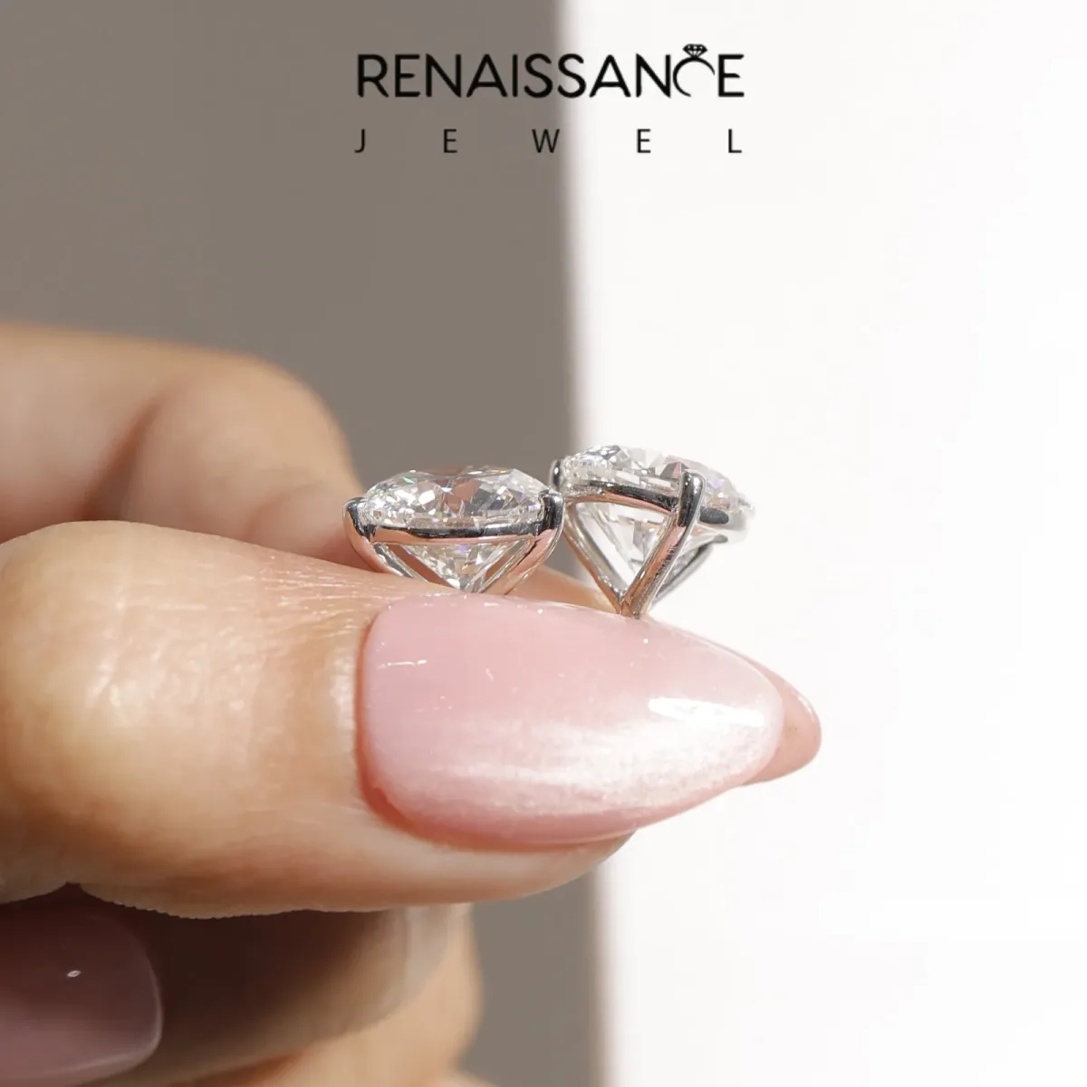 Round Brilliant Diamond Martini Stud Earrings Silver