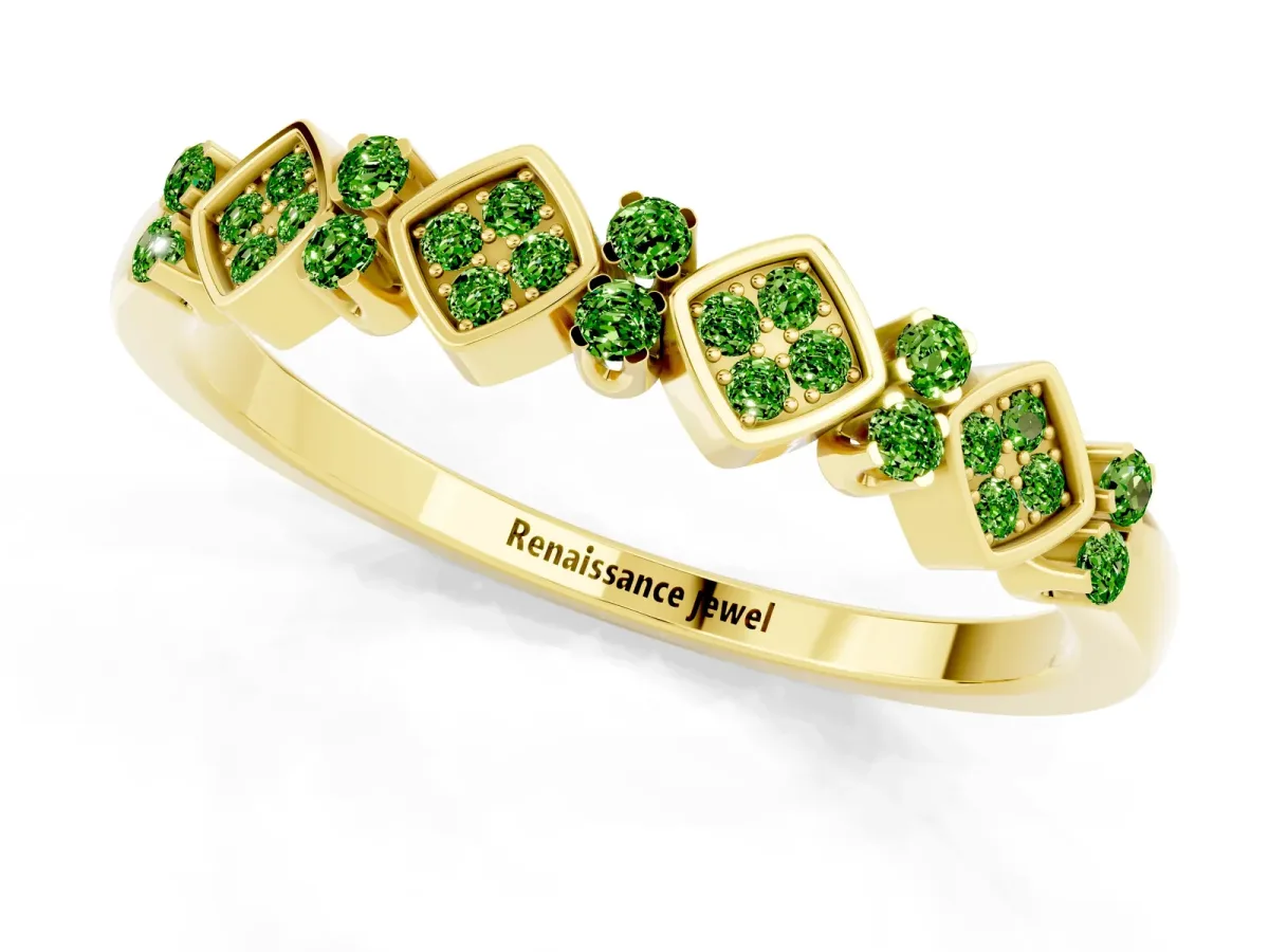 Pavé Cushion Peridot Cluster Eternity Band with Prong Setting Yellow gold