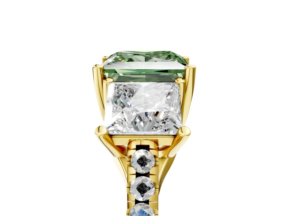 Fancy Green Three-Stone Princess Cut Diamond Ring with Round Pavé Band and Prong Setting Yellow gold