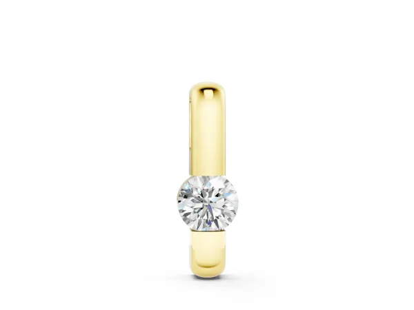 Round Bezel-Set Diamond Pendant Yellow gold