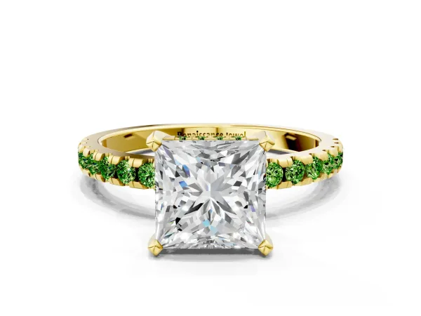 Princess Cut Diamond Solitaire Ring with Round Peridot Pavé Band and Four-Prong Setting Yellow gold