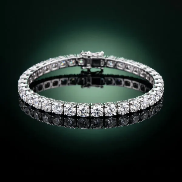 Round Diamond Tennis Bracelet with Prong Setting White gold