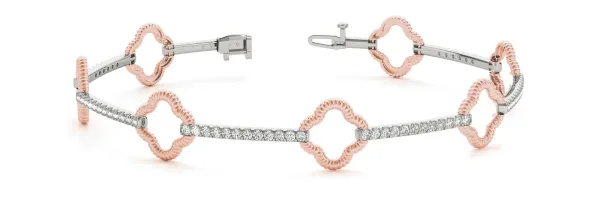 Round Diamond Pave Clover Link Bracelet with Rope Band and Four-Prong Setting Rose gold