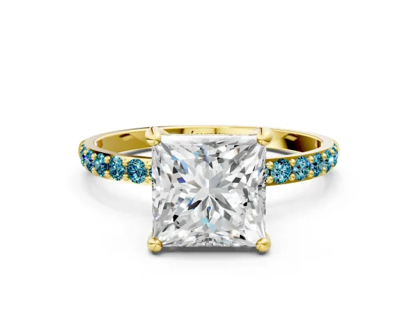 Princess Cut Diamond Solitaire Ring with Round Blue Topaz Pavé Band and Prong Setting Yellow gold