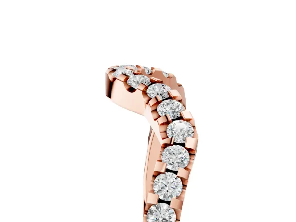 Round Diamond Pavé Chevron Wedding Band with Prong Setting Rose gold