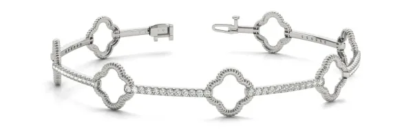 Round Diamond Pave Clover Link Bracelet with Rope Band and Four-Prong Setting White gold